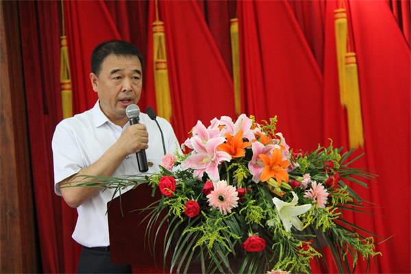 ²ÜÓñѧ¶Ê³¤Ö÷³Ö¾Û»á.jpg ²ÜÓñѧ¶Ê³¤Ö÷³Ö¾Û»á.jpg