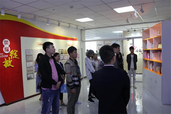 企业文化先容.jpg 企业文化先容.jpg