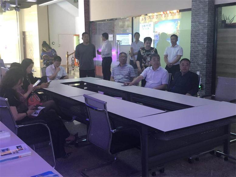 同曹总配合寓目宣传片.jpg 同曹总配合寓目宣传片.jpg